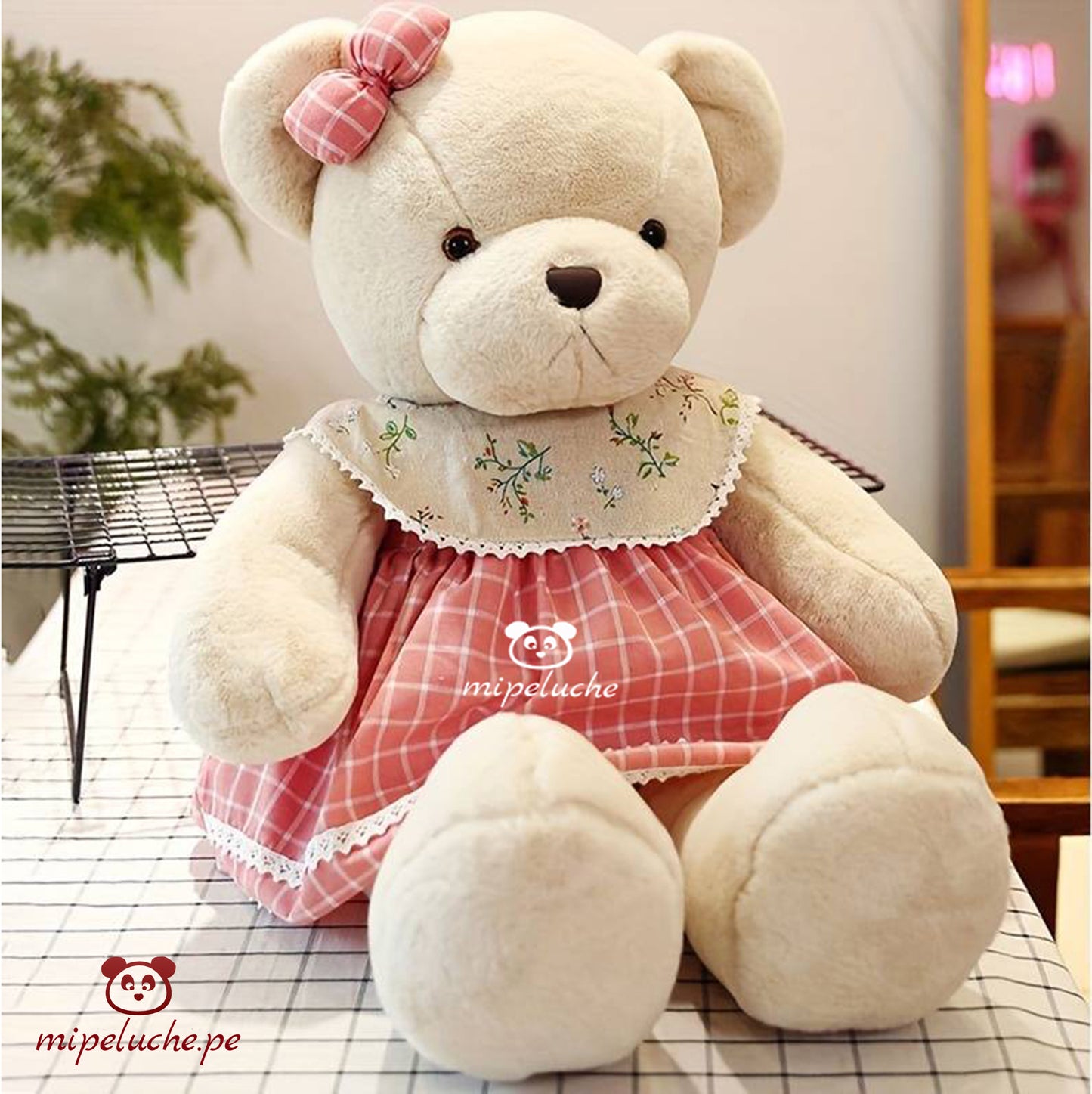 osa osita oso osito ted peluche peluches gigantes grande gigante lima perú personalizado peru barato envio delivery felpa tienda de regalos san valentin enamorados cumpleaños aniversario quinceañera dia de la madre navidad
