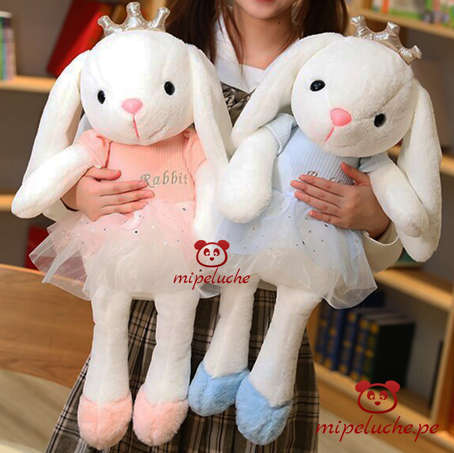 conejo coneja conejita suave peluche felpa juguete con chompa muñeca orejas largas lima peru perú barato envío a domicilio juguete tienda de regalos niños dia de la madre san valentin enamorados cumpleaños
