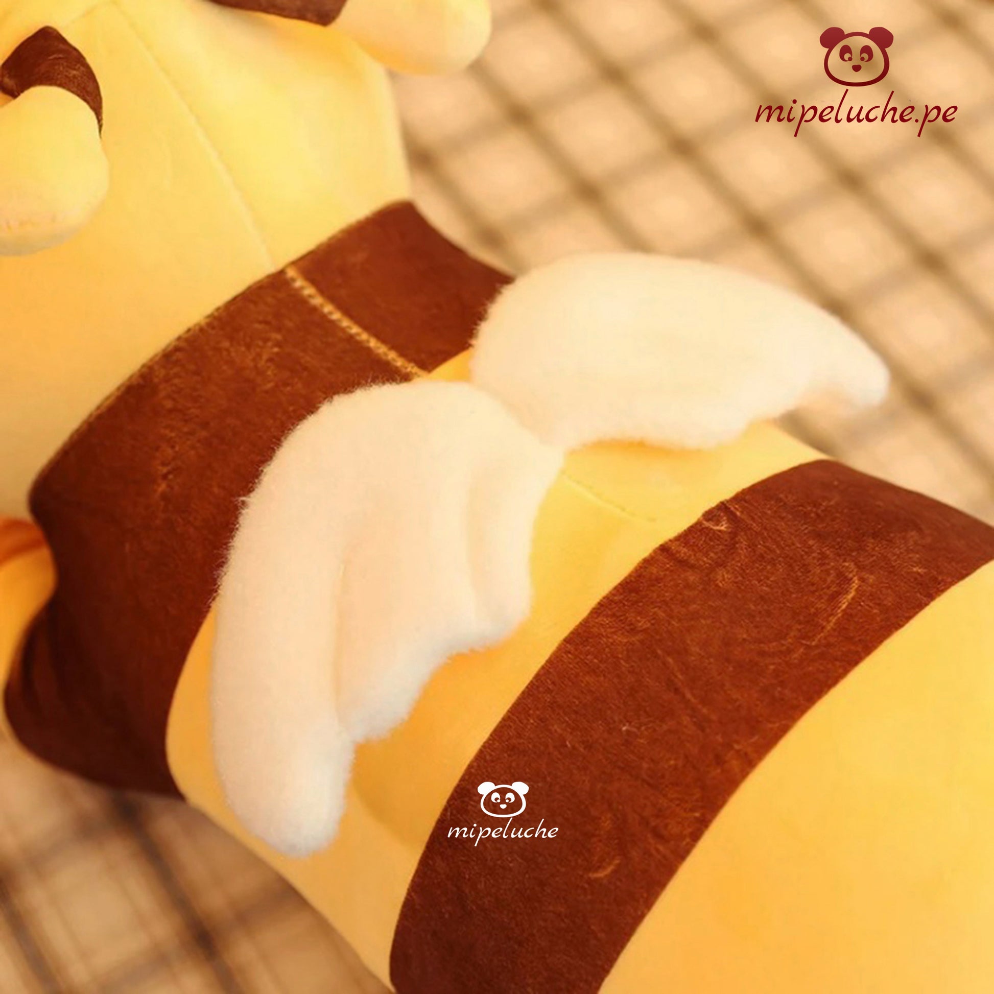 cerdito chanchito chancho cerdo abeja peluche felpa lima peru perú barato envio tienda de regalo delivery felpa enamorados dia de san valentin dia de la madre cumpleaños niños