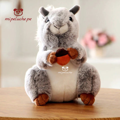 Peluche Ardilla Con Nuez Suave Pelaje de 22 Cm