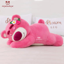 Cargar imagen en el visor de la galería, oso lotso toy story peluche almohada dormir lima peru perú envio delivery tienda de regalo juguete niños navidad