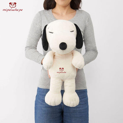 Snoopy snoppy perrito perro peluche cachorro cachorrito pug felpa tienda de regalo original lima peru perú envios delivery enamorados san valentin cumpleaños dia de la madre niños