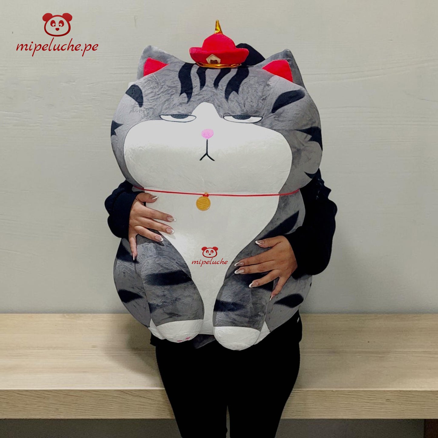 gata emperador grande gigante kawai chino gato gatito gatita peluche felpa tienda de regalo original lima peru perú envios delivery enamorados san valentin dia de la madre niños cumpleaños