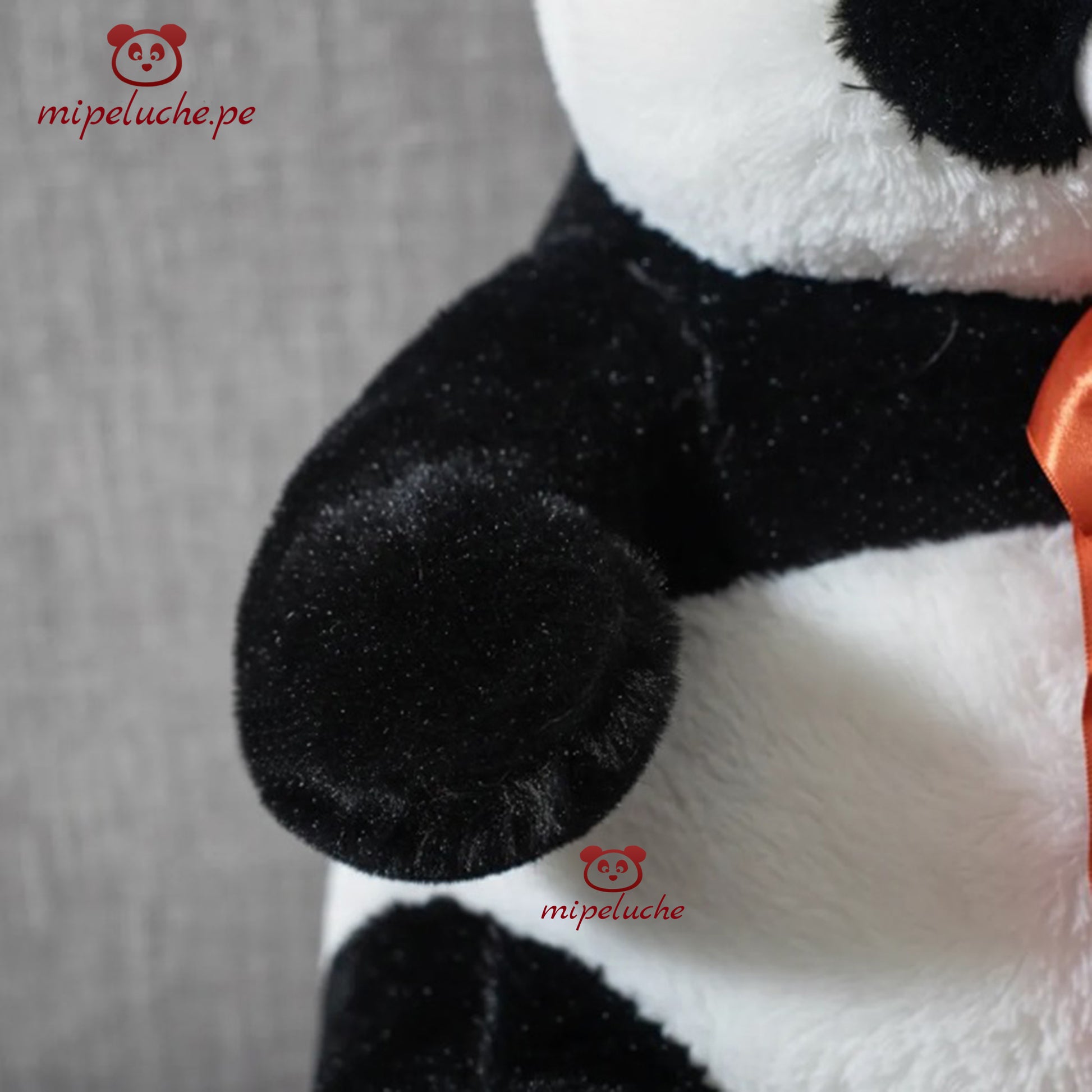 oso gigante grande osito peluche panda pandita lima perú peru barato regalo original tierno tienda de regalos niños san valentin enamorados osos dia de la madre cumpleaños navidad