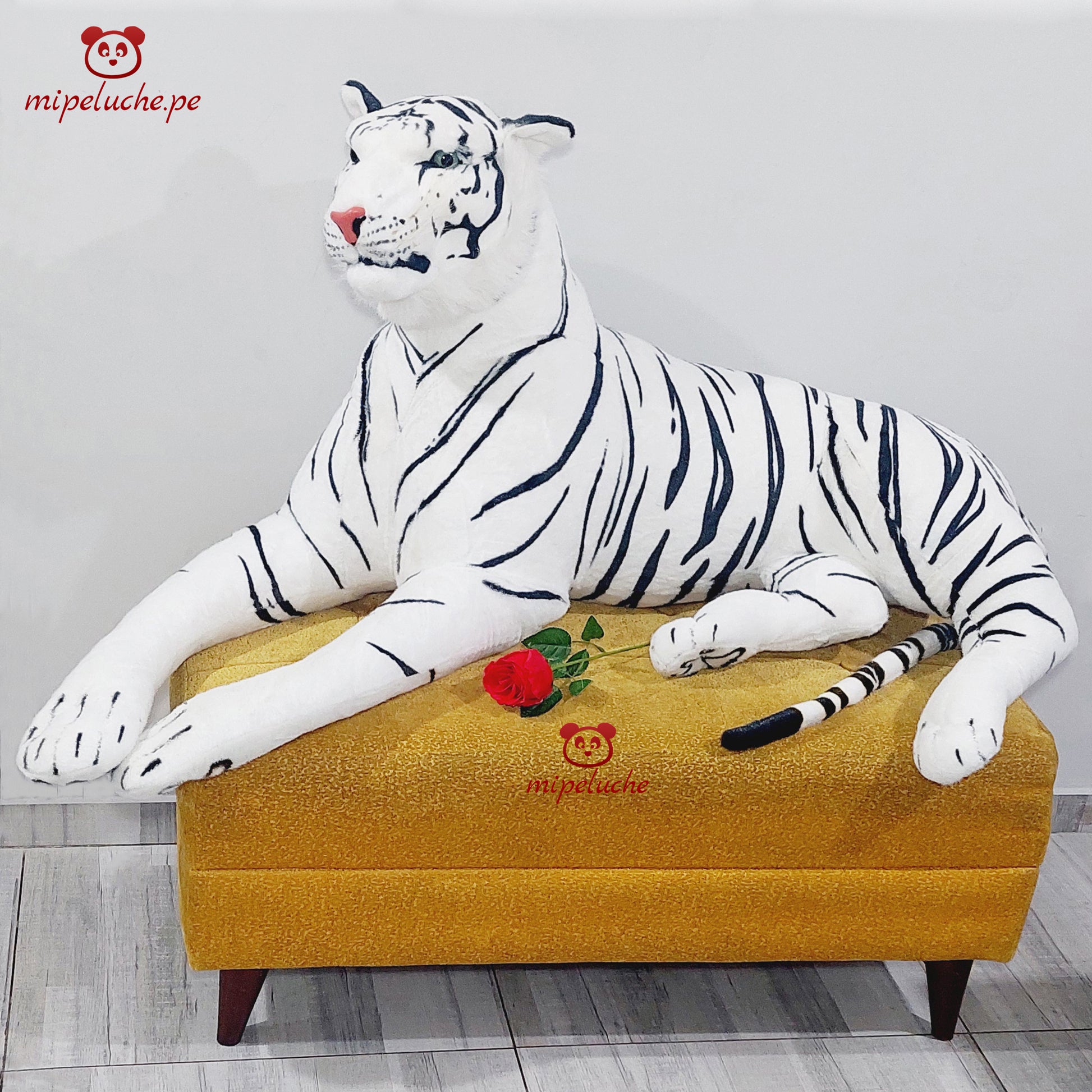 tigre siberiano bengala león leon leoncito peluche gigante felpa regalo lima peru perú tienda de regalo envios delivery tigre leopardo cumpleaños aniversario navidad san valentin dia de la madre