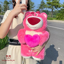 Cargar imagen en el visor de la galería, oso lotso toy story peluche almohada dormir lima peru perú envio delivery tienda de regalo juguete niños navidad