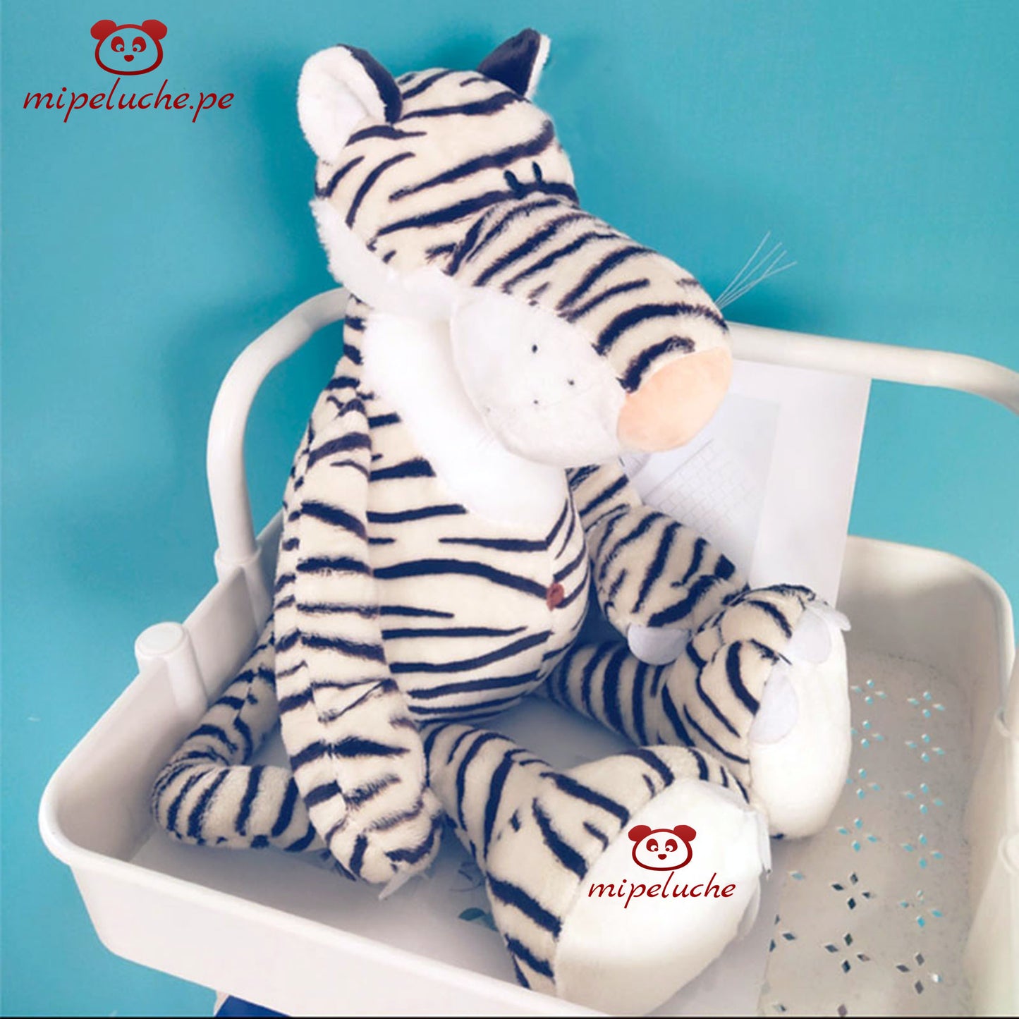 tigre leoncito tigres leon leones leopardo felino peluche felpa regalo lima peru perú tienda de regalo envios delivery tigre leopardo oso enamorados san valentin cumpleaños niños